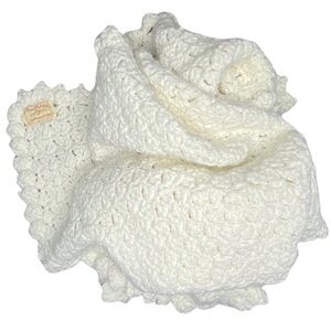 Vintage handmade knitted blanket throw winter white with signed handmade tag